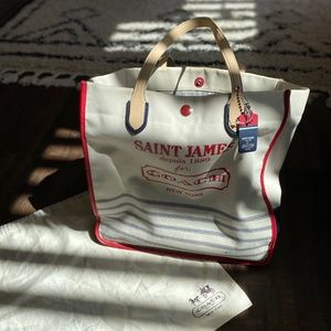 Coach St. James Canvas Carry-All Tote Beach Theme with Original dust bag